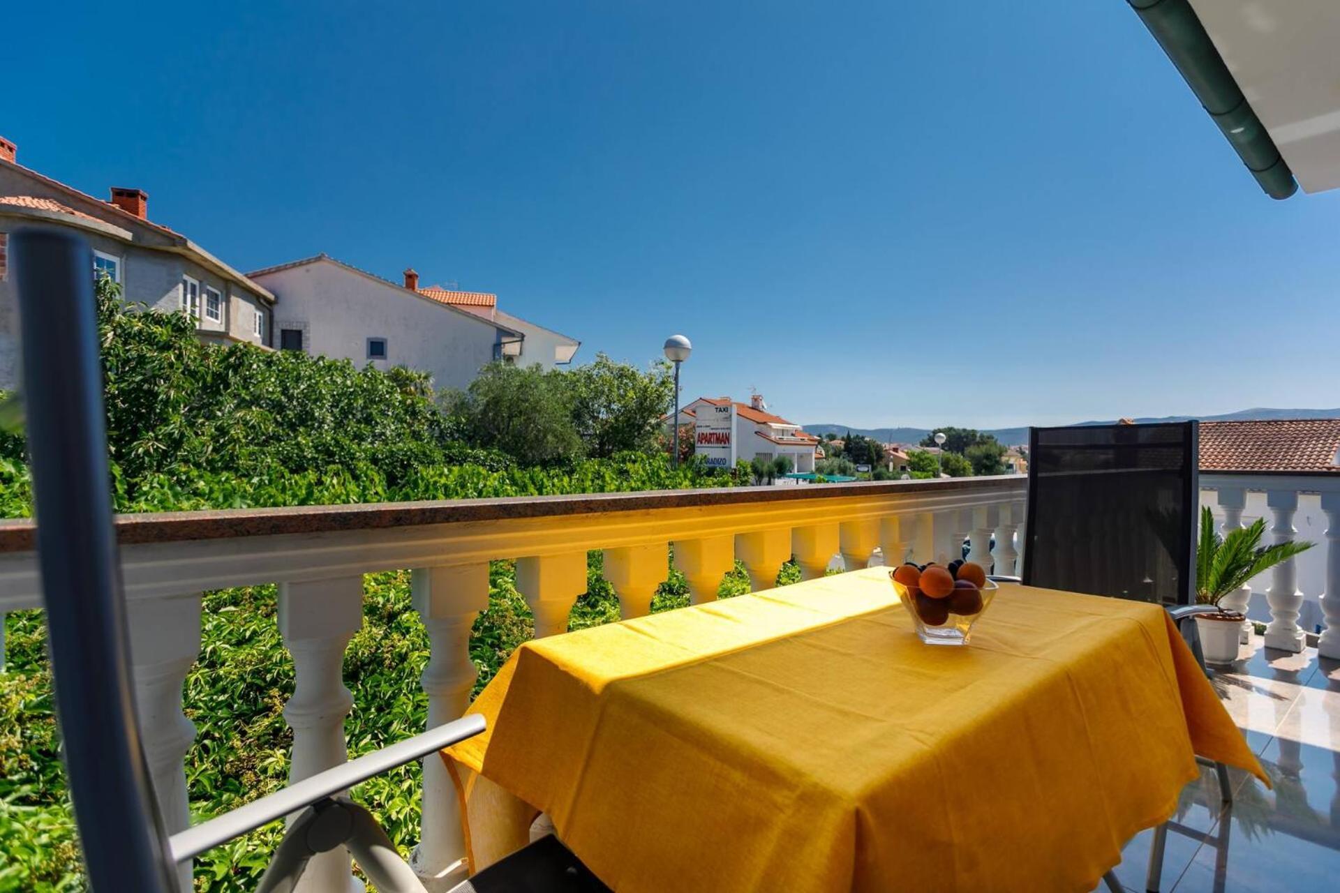 Apartments Paradiso Krk Town Bagian luar foto