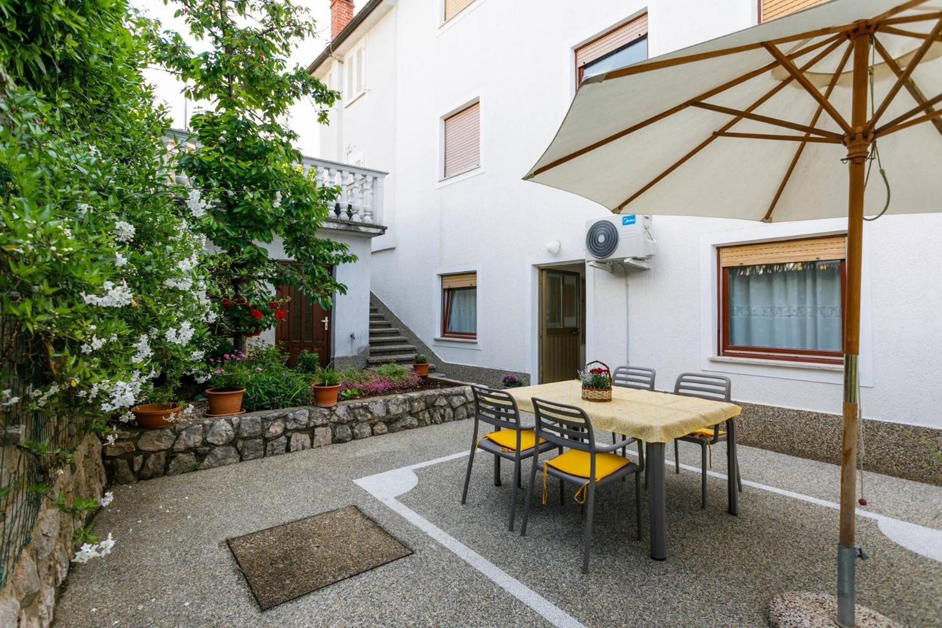 Apartments Paradiso Krk Town Bagian luar foto